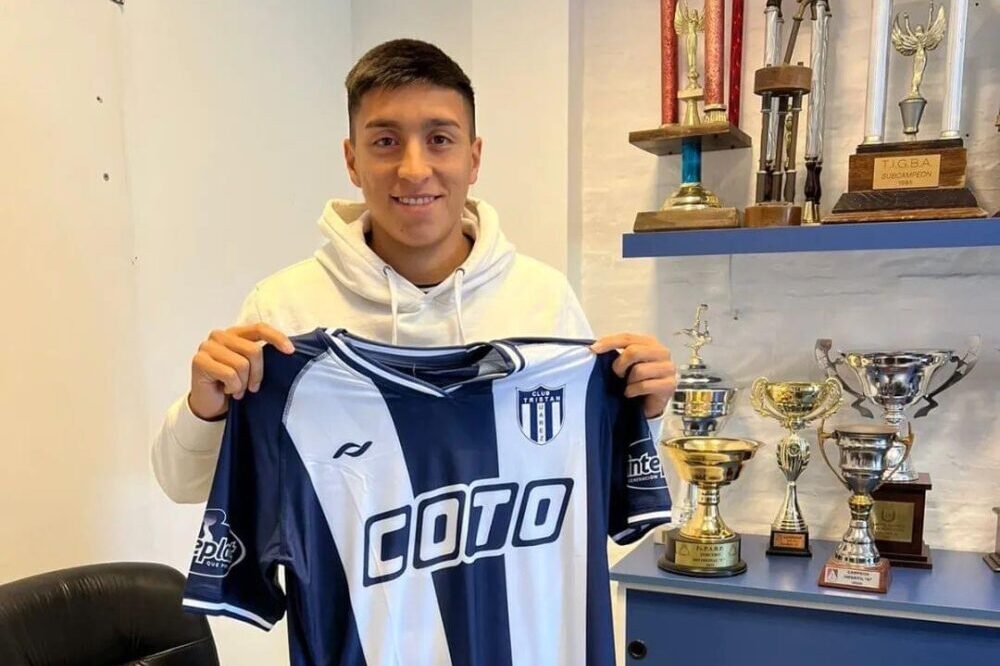 Lee más sobre el artículo PRIMER CONTRATO PROFESIONAL
